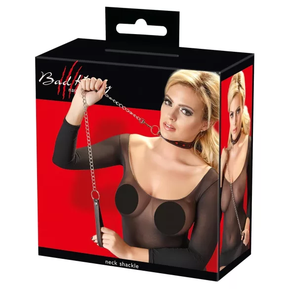 Bad Kitty - нашийник с форма на сърце и метален повод - черен
