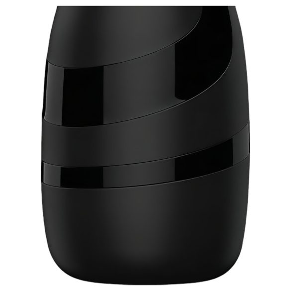 Satisfyer Men Classic - мъжки мастурбатор с помпа - черен