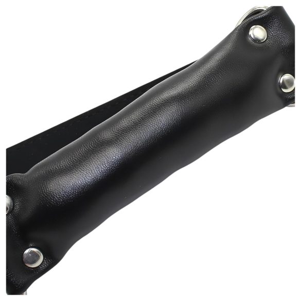 Latetobed - еротична топка за уста с подплата - черна