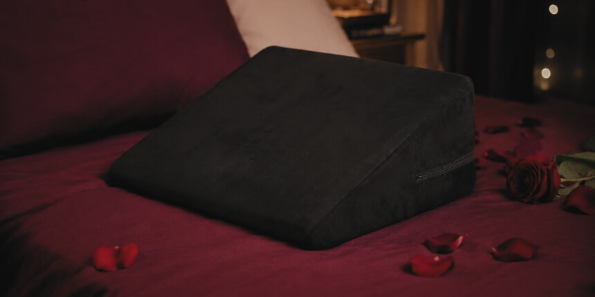 Desirel Magic Pillow – ревю за двойки и по-добро позициониране | Секс шоп Desirel.bg